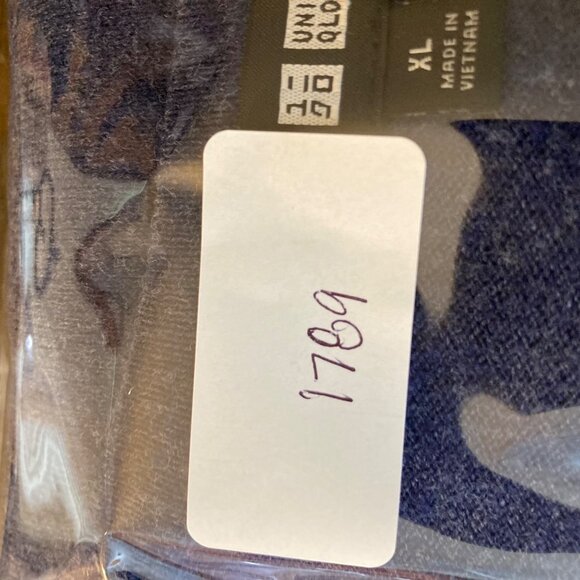 Mens Uni Qlo Cotton Cashmere V Neck Sweater Blue XL - Picture 8 of 8